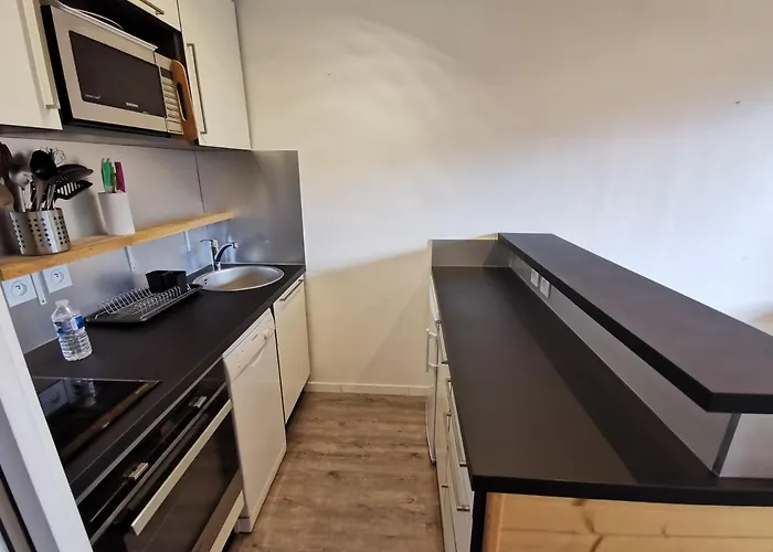 Appartement rénové pour 1p à 4p avec parking - Proche Centre