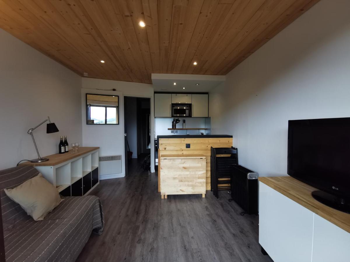 Rénové Pour 1p à 4p Avec Parking - Proche Centre Appartement *
